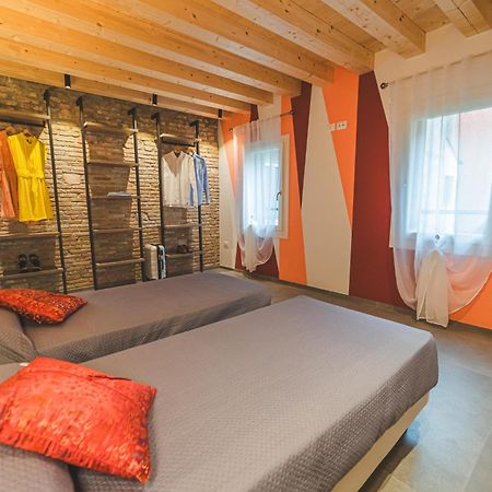 キオッジャBattisti Hospitality - Si, Viaggiareアパートメント エクステリア 写真